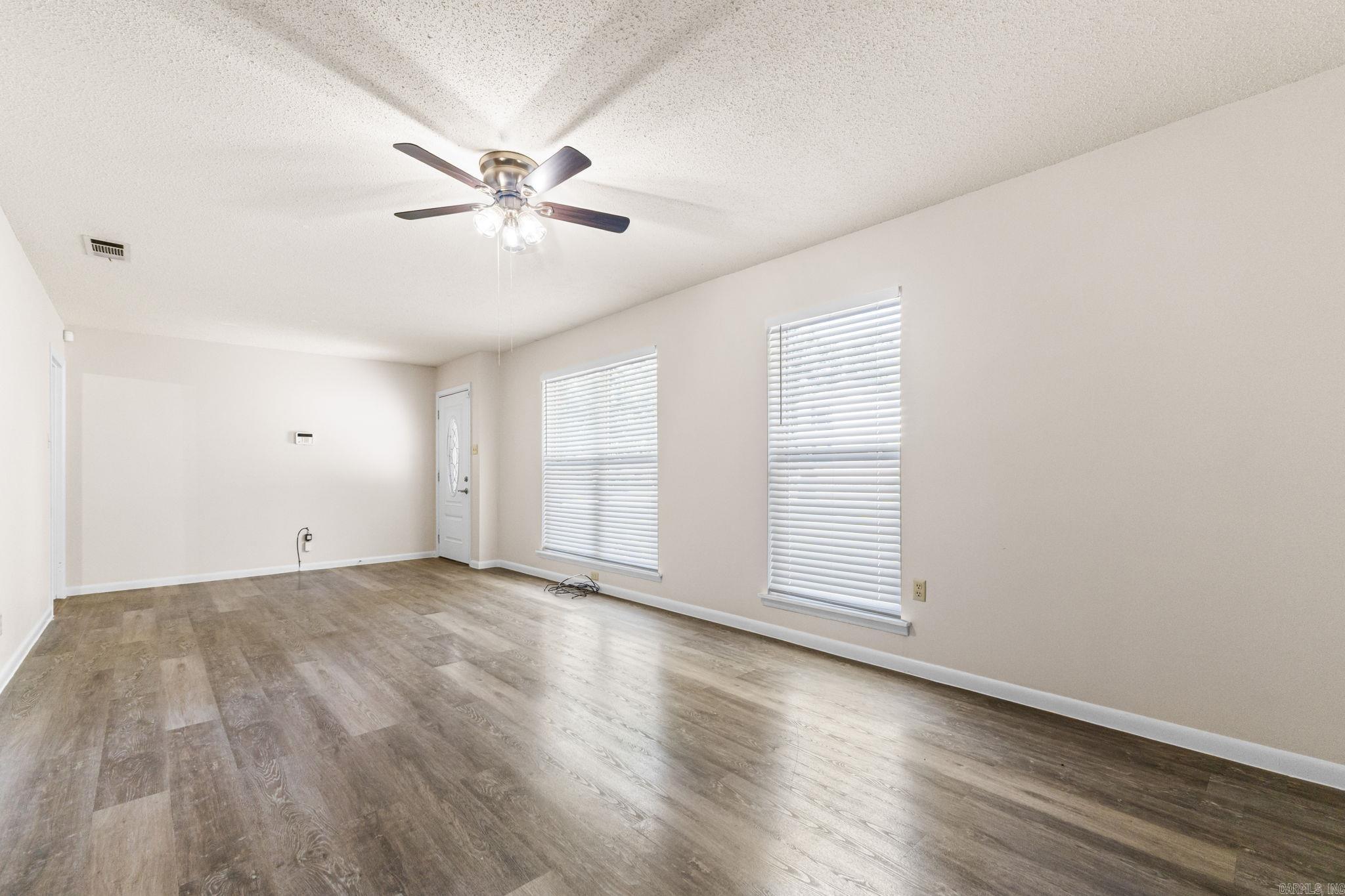 INDIAN HILLS - Residential