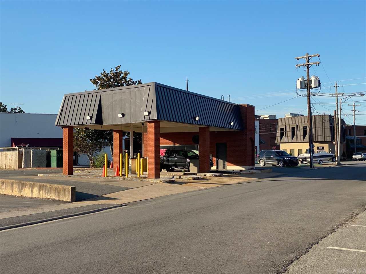 Original Town of Benton - Commercial Sale
