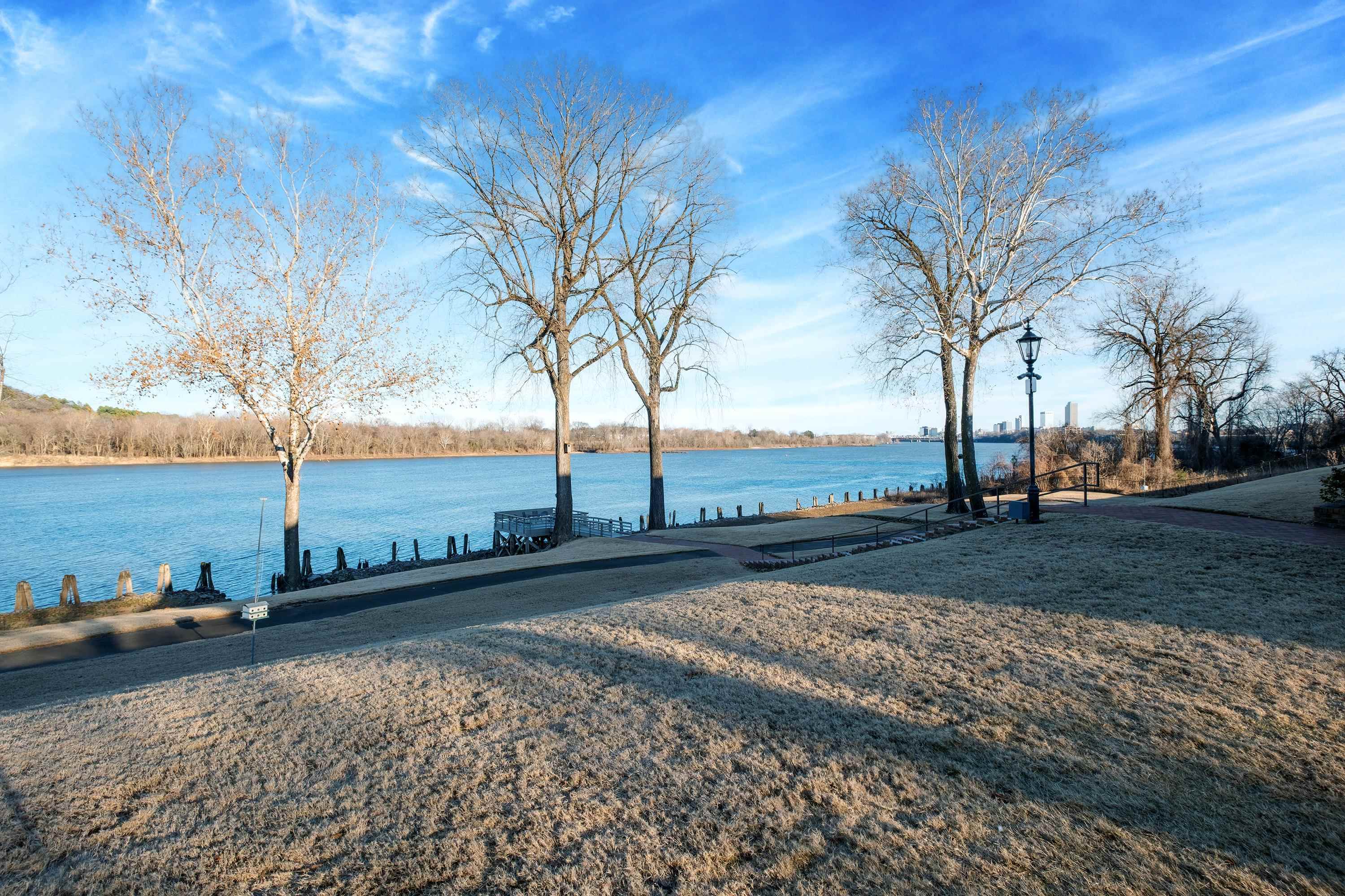 RIVERBEND HPR - Residential