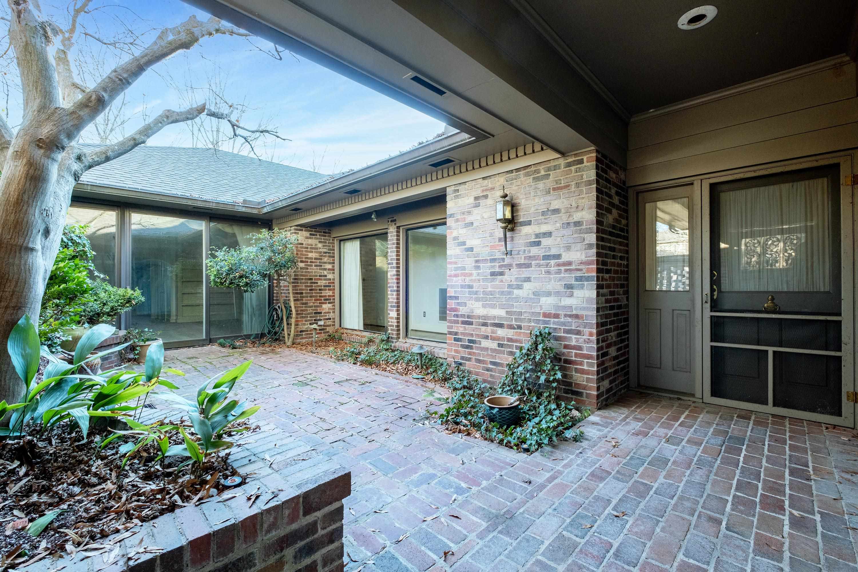 RIVERBEND HPR - Residential