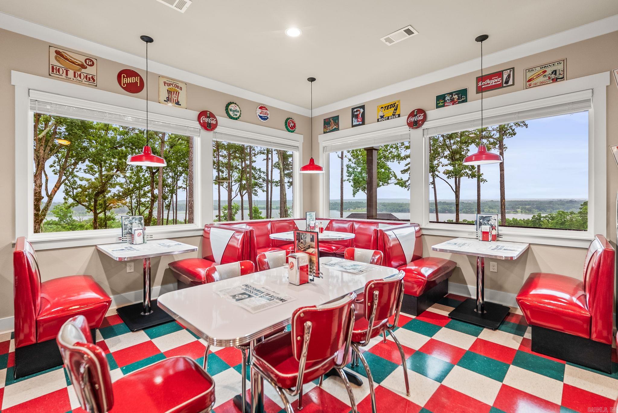 NORTH VIEW ESTATES - Residential