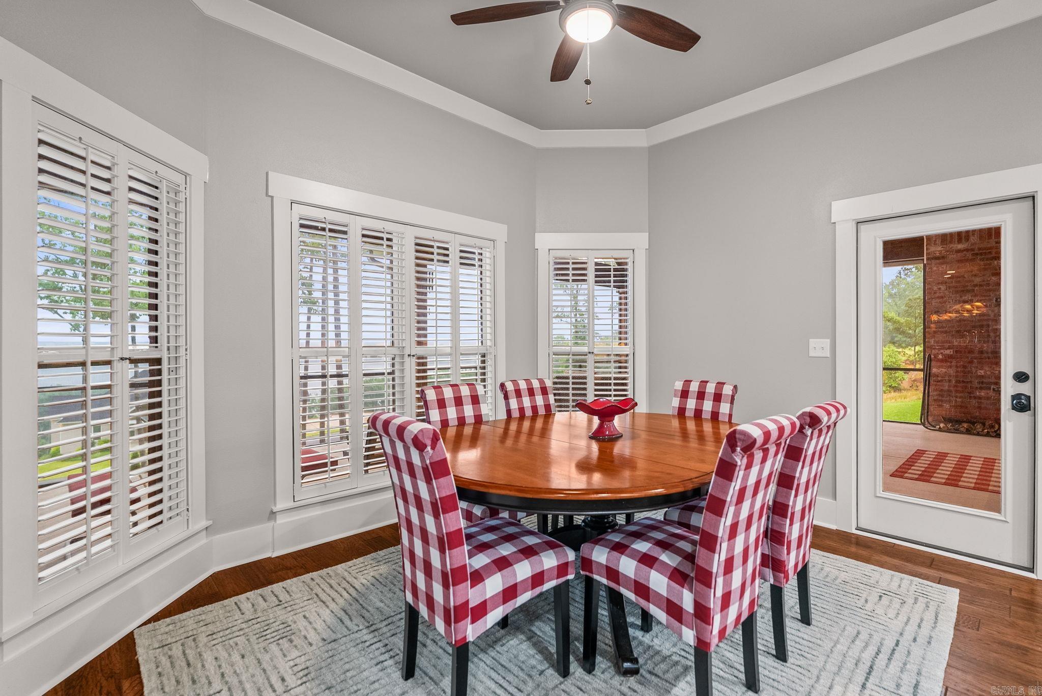 NORTH VIEW ESTATES - Residential