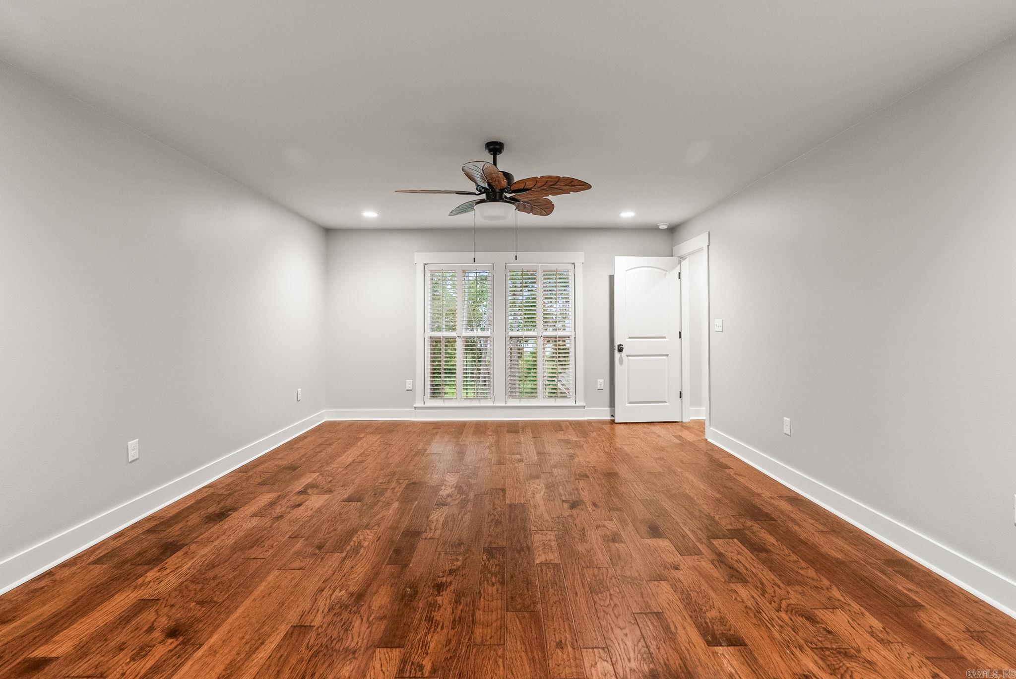 NORTH VIEW ESTATES - Residential