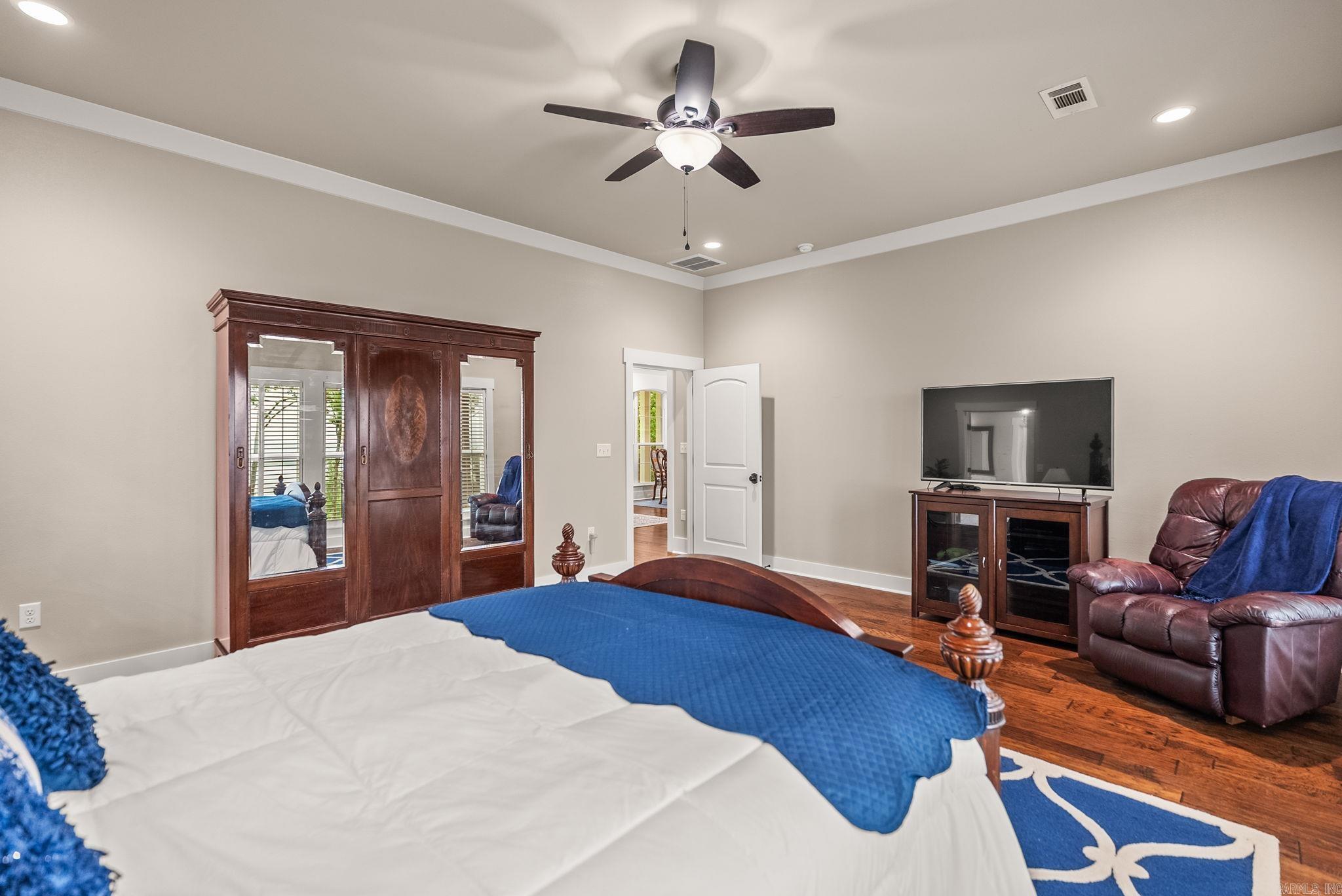 NORTH VIEW ESTATES - Residential