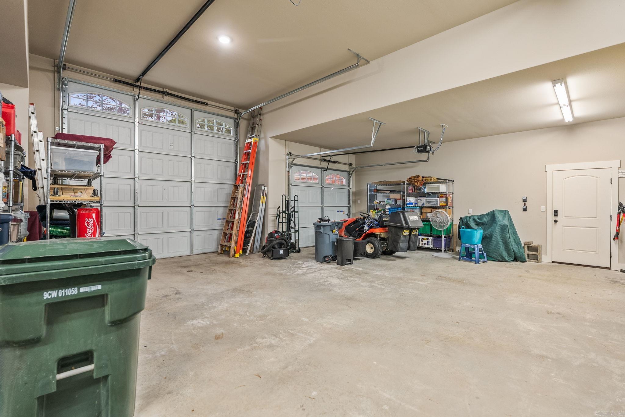 NORTH VIEW ESTATES - Residential