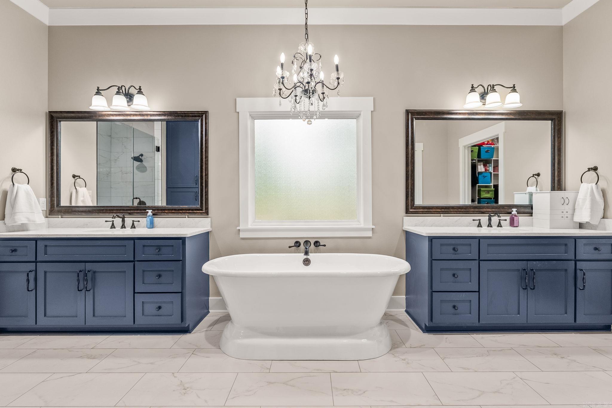 NORTH VIEW ESTATES - Residential