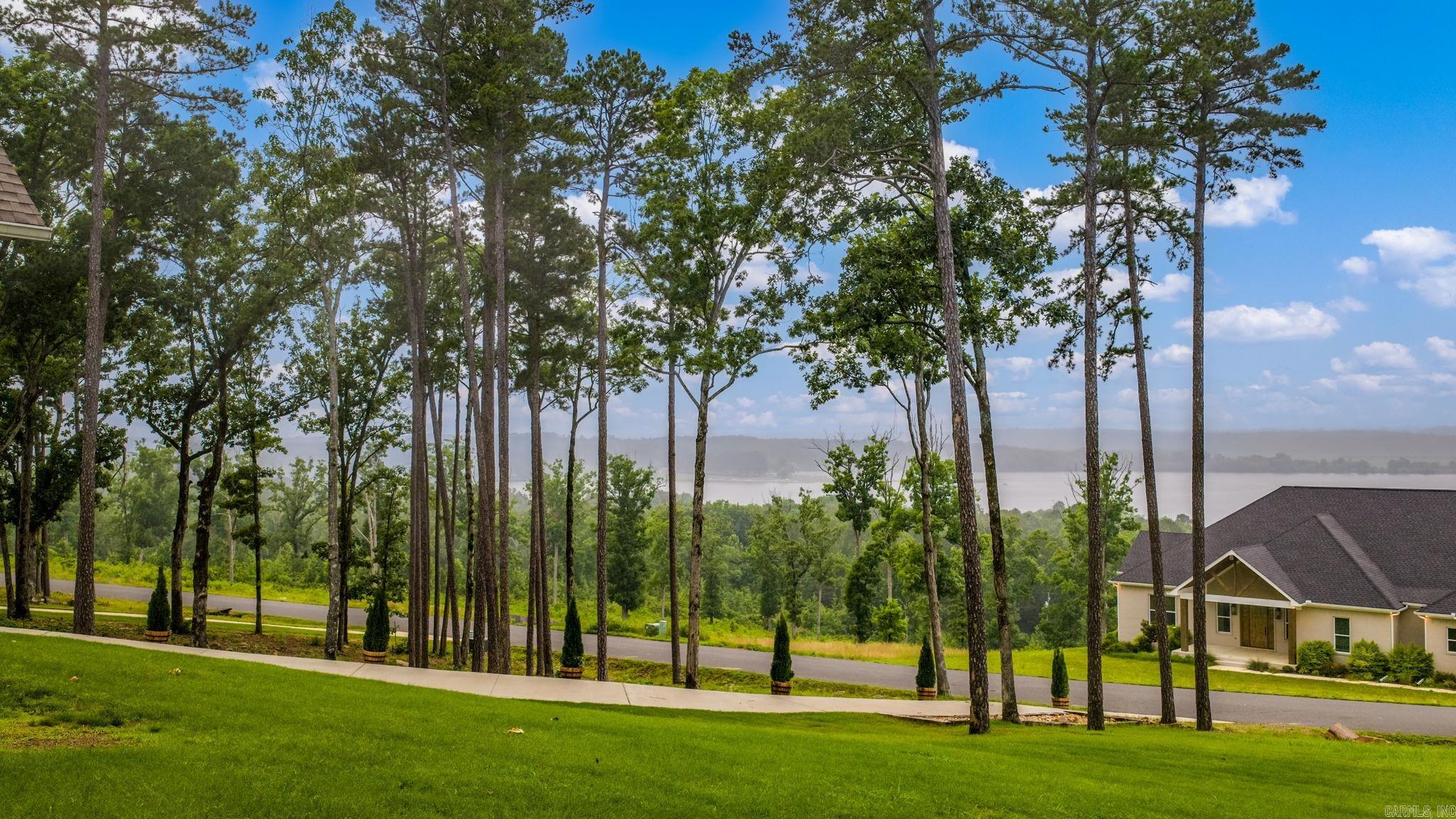 NORTH VIEW ESTATES - Residential