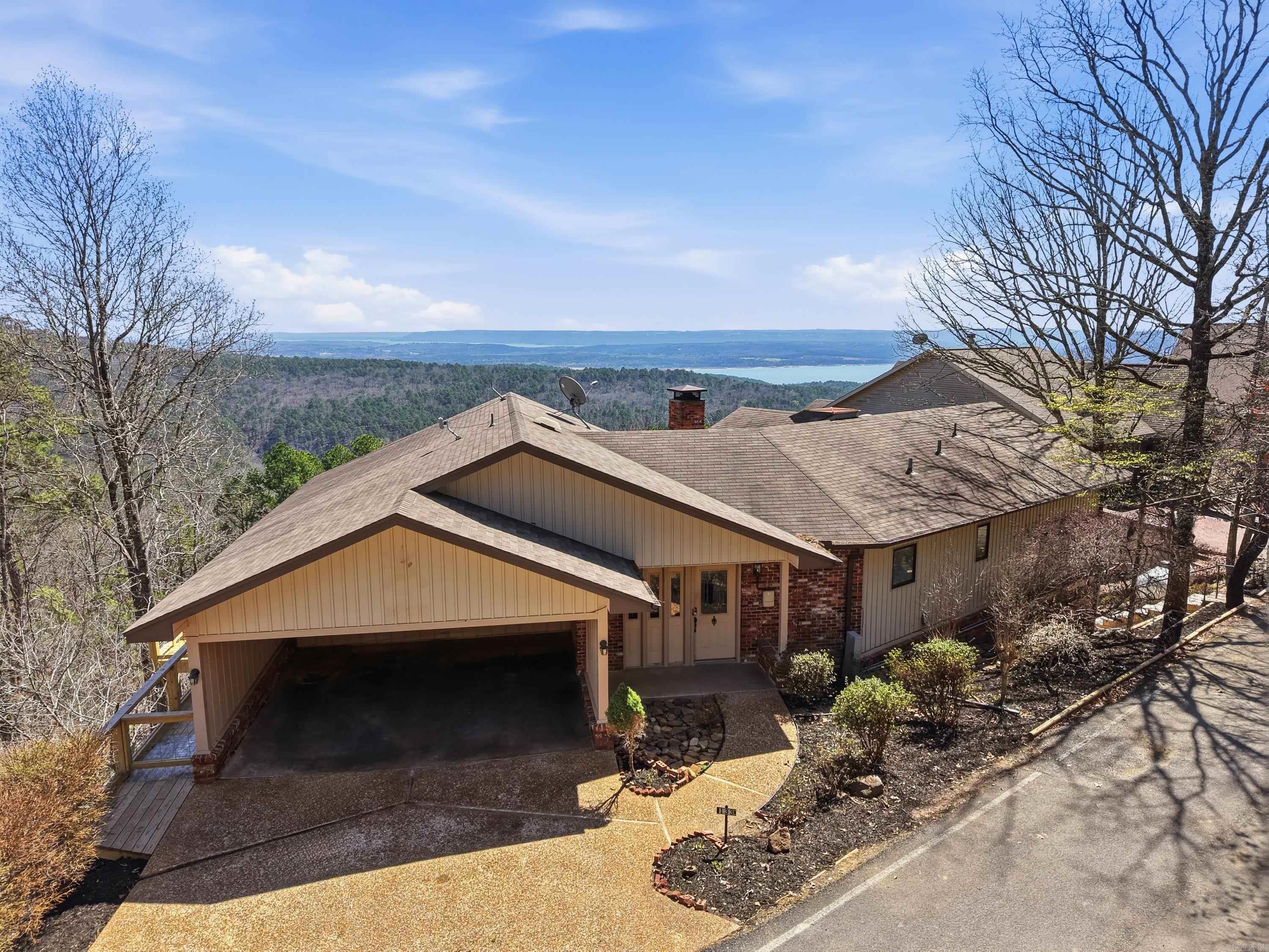 CHELSEA GLADE - Residential