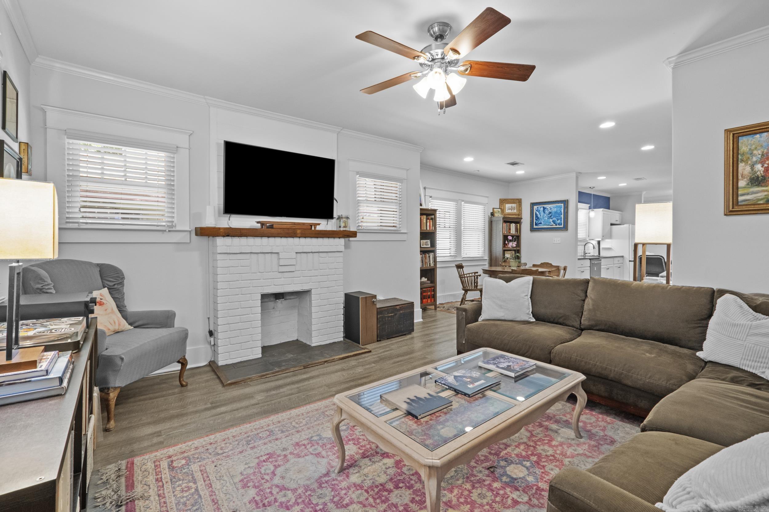 MELROSE PLACE ADDN - Residential