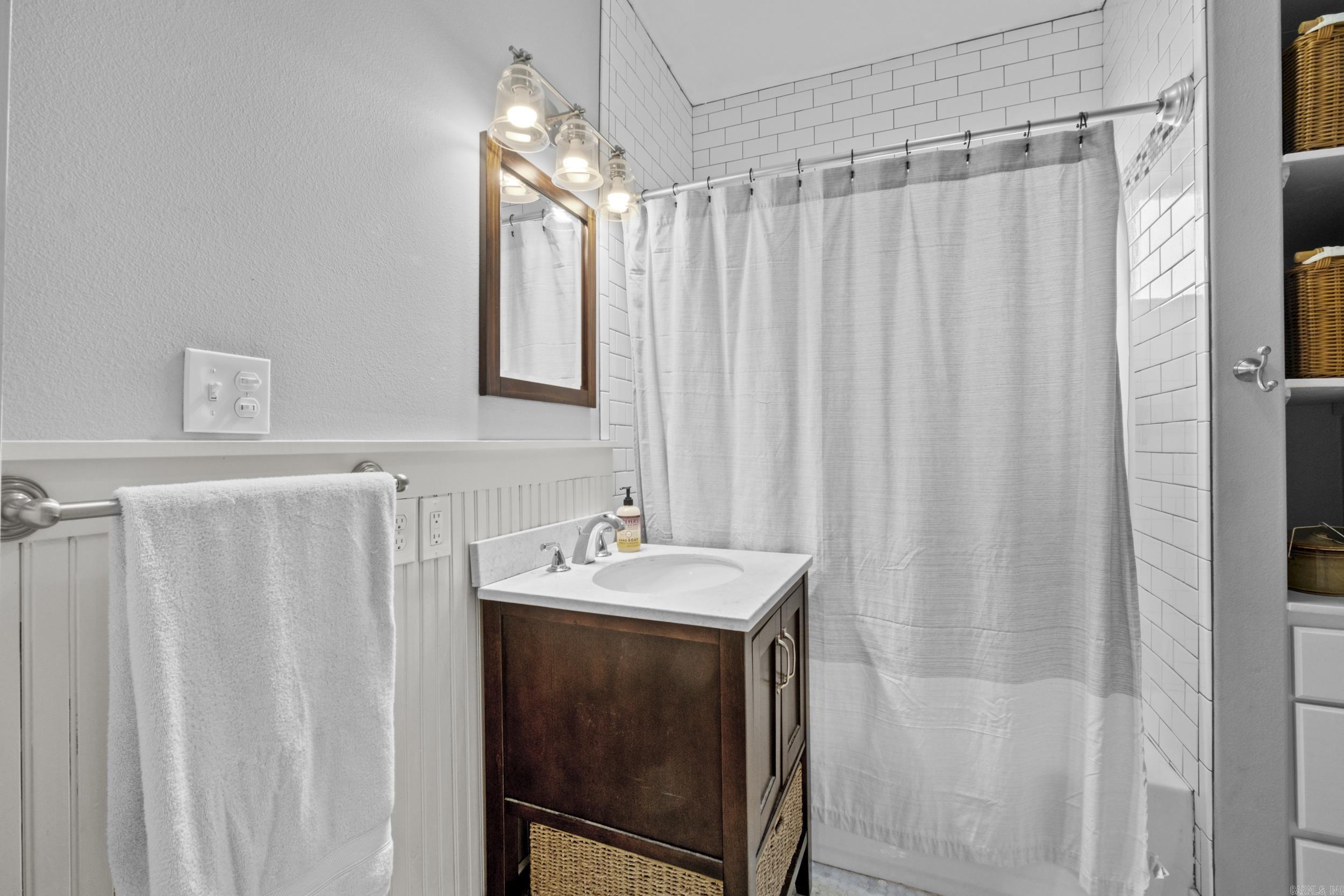 MELROSE PLACE ADDN - Residential