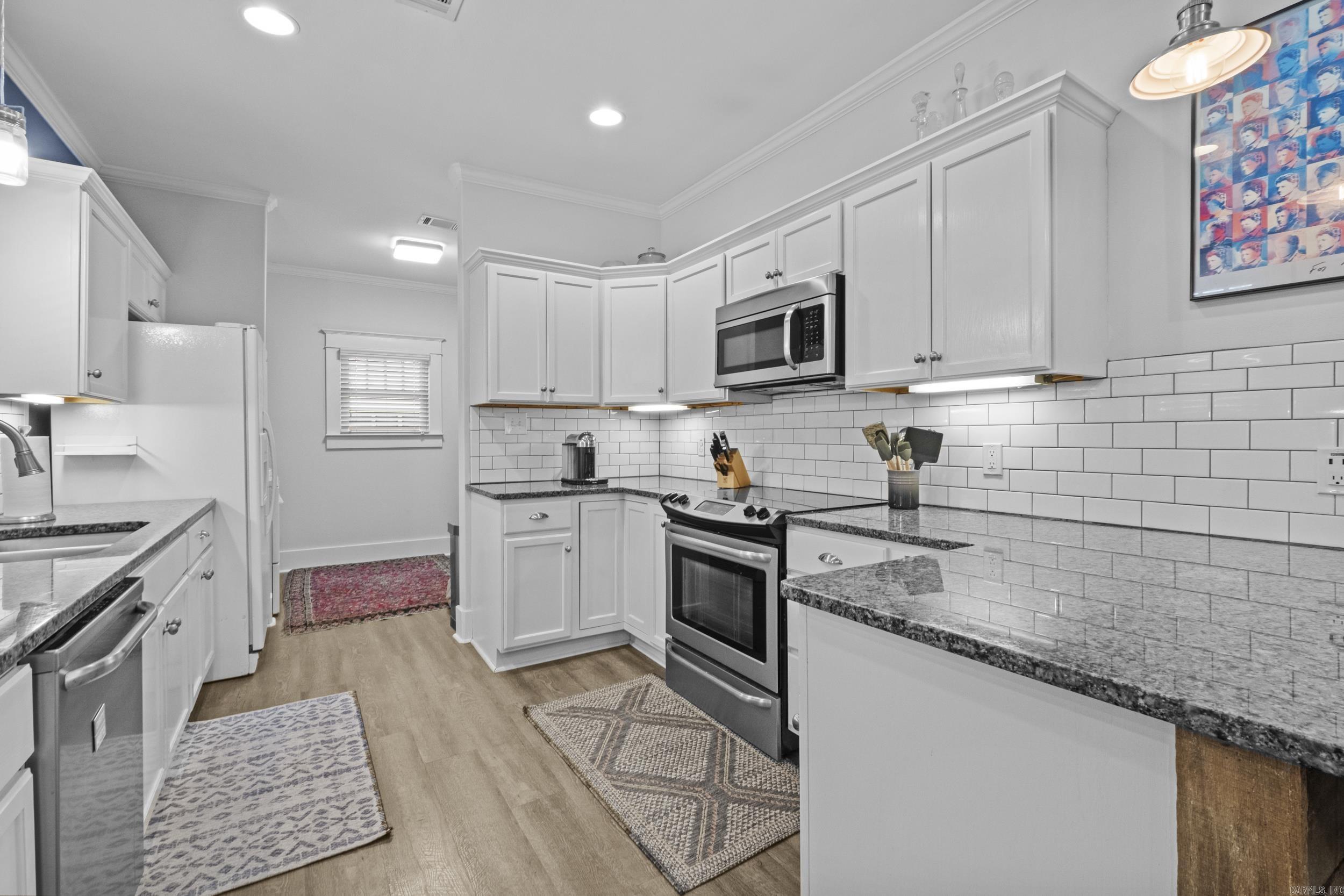 MELROSE PLACE ADDN - Residential