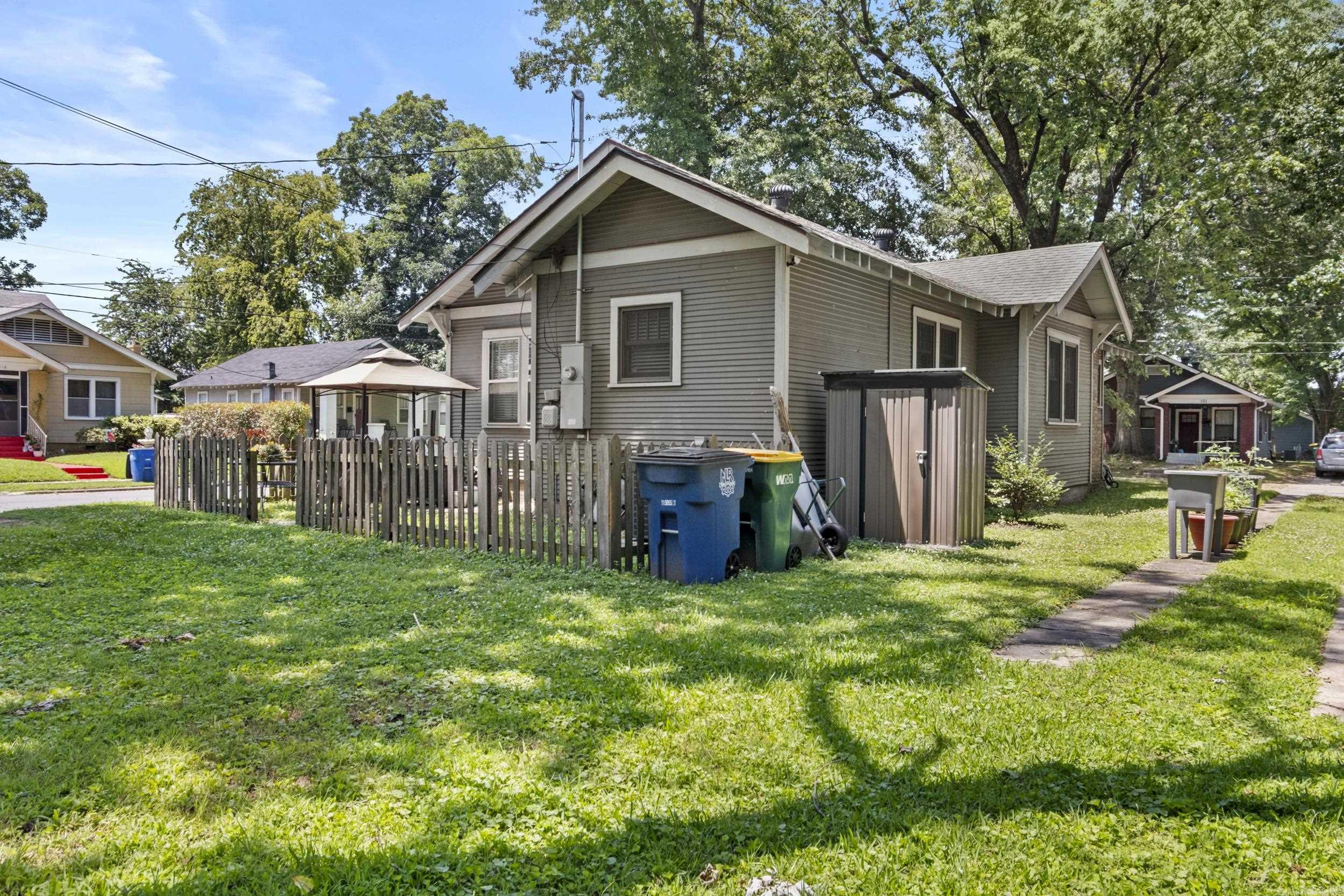 MELROSE PLACE ADDN - Residential