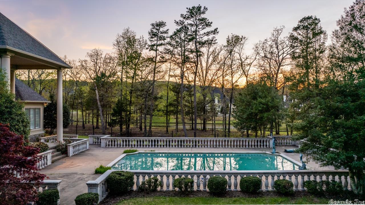 VALLEY FALLS ESTATES - Residential