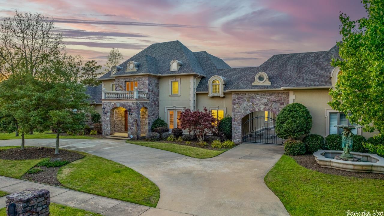 VALLEY FALLS ESTATES - Residential
