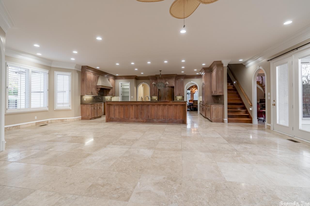 VALLEY FALLS ESTATES - Residential