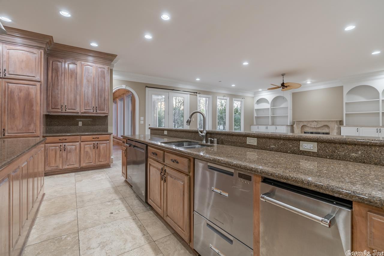 VALLEY FALLS ESTATES - Residential