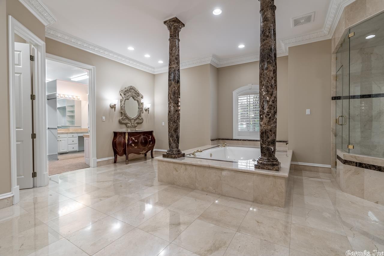 VALLEY FALLS ESTATES - Residential