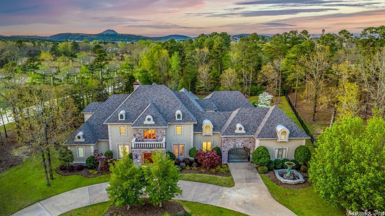 VALLEY FALLS ESTATES - Residential