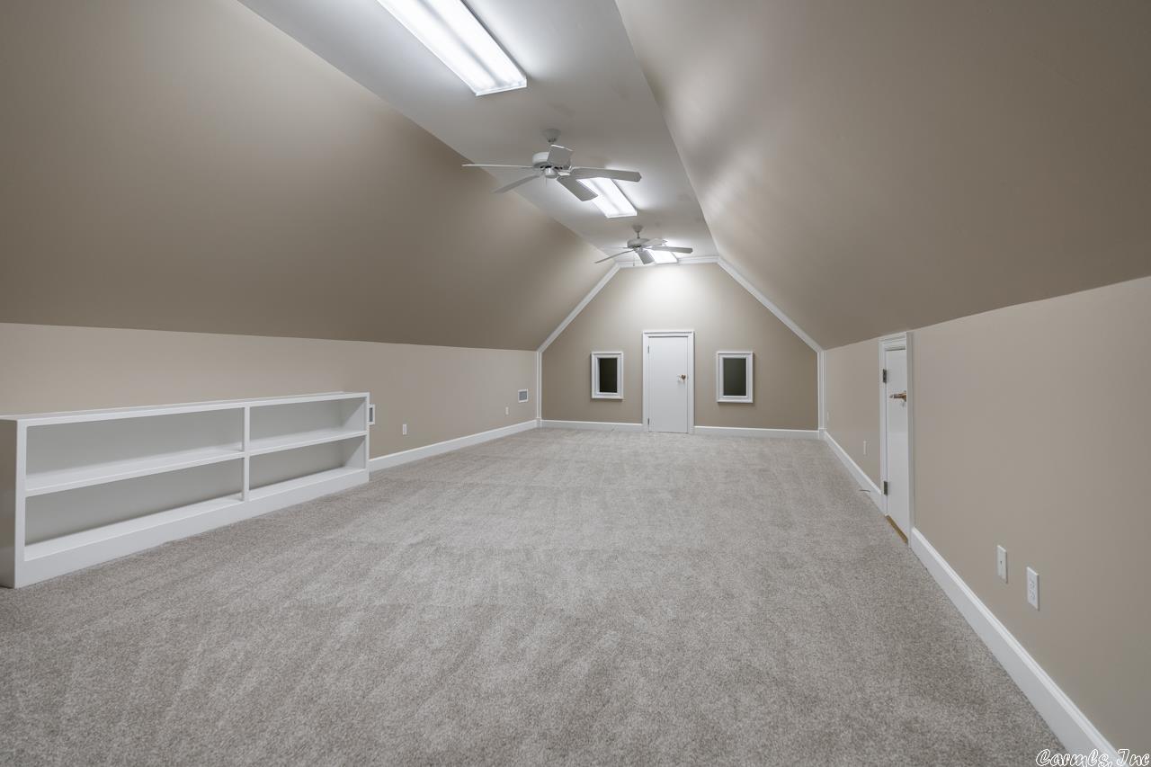 VALLEY FALLS ESTATES - Residential