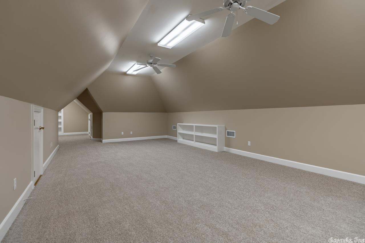 VALLEY FALLS ESTATES - Residential