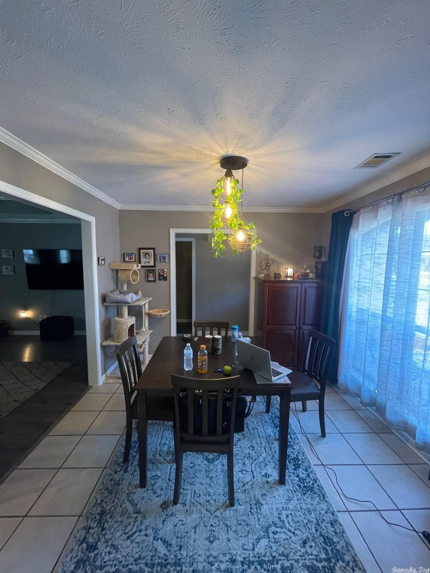 WOODBRIDGE - Residential