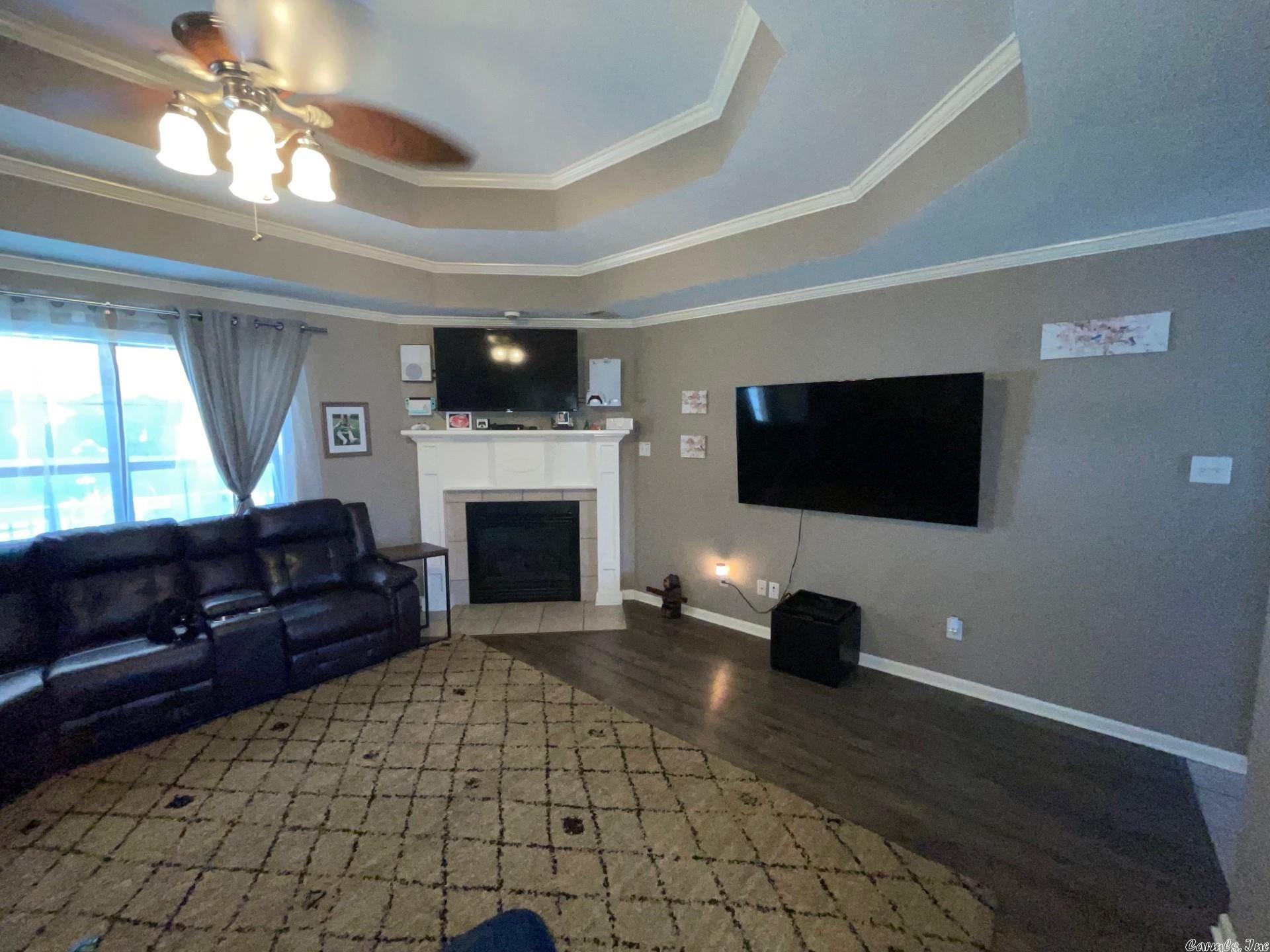 WOODBRIDGE - Residential