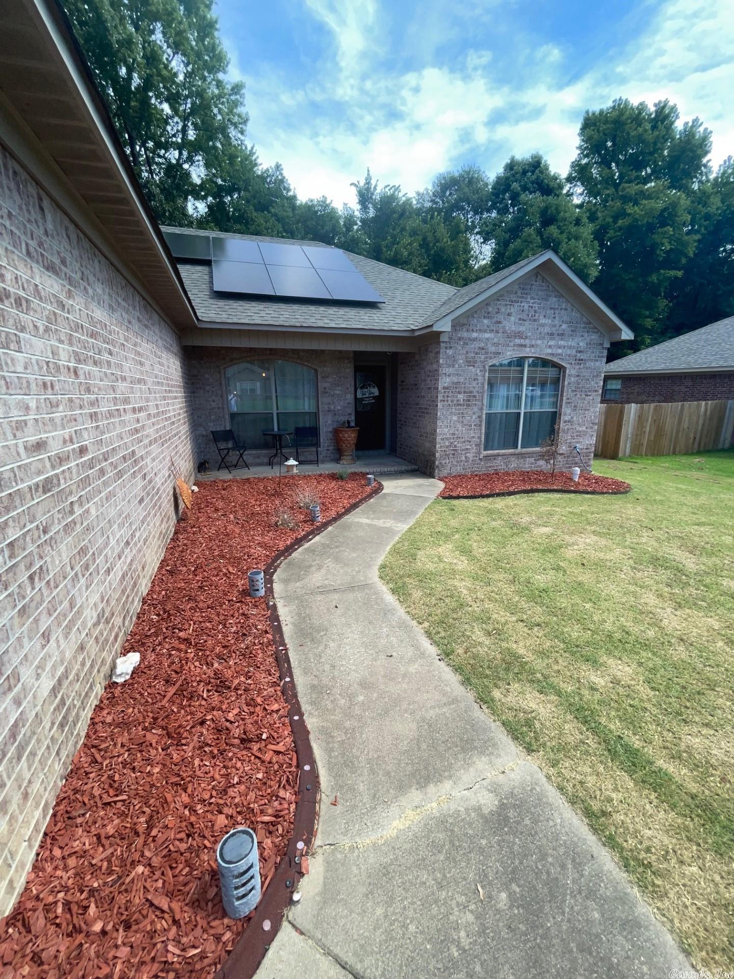 WOODBRIDGE - Residential