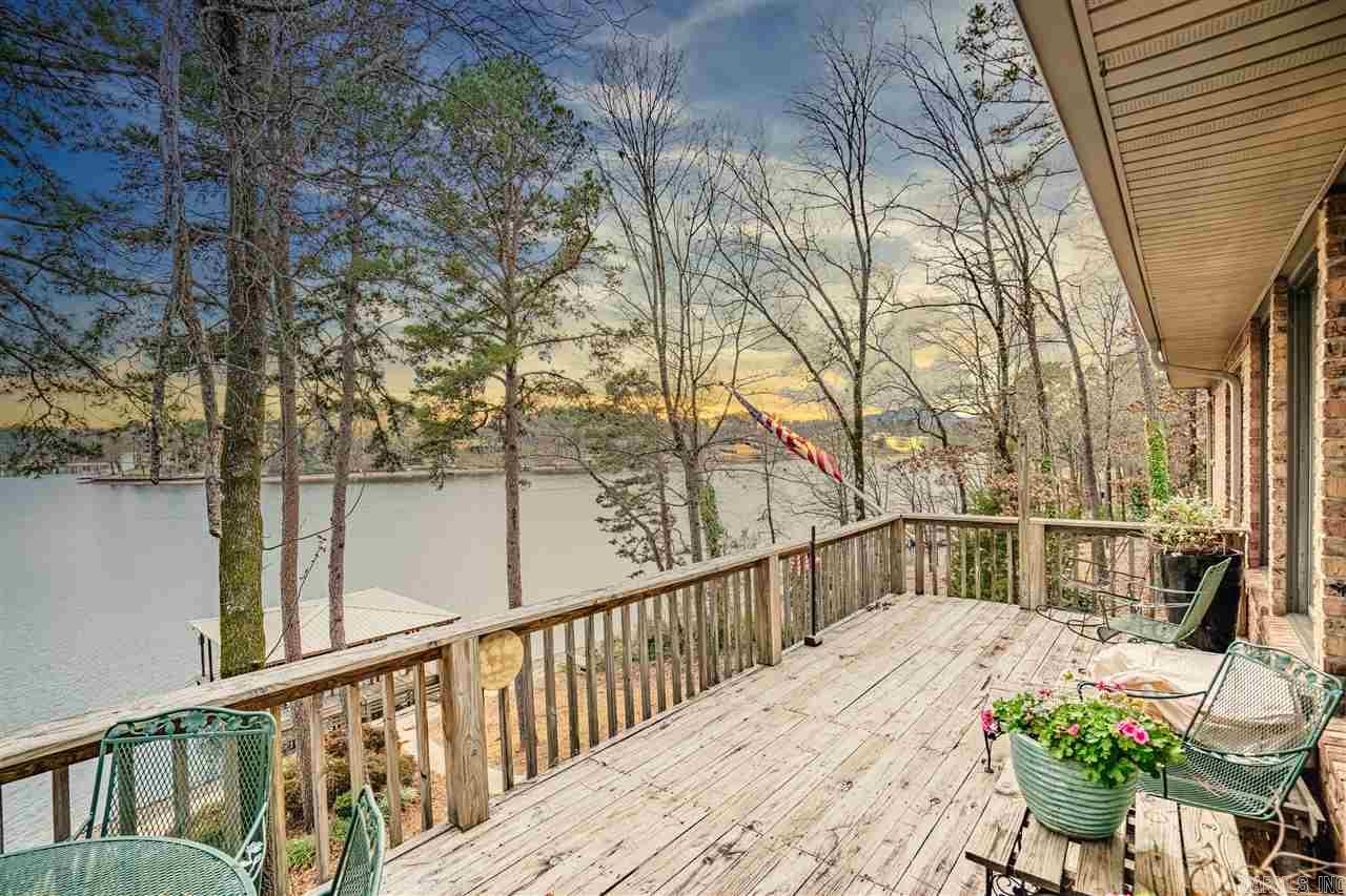 QUINNS LAKE PARK - Residential
