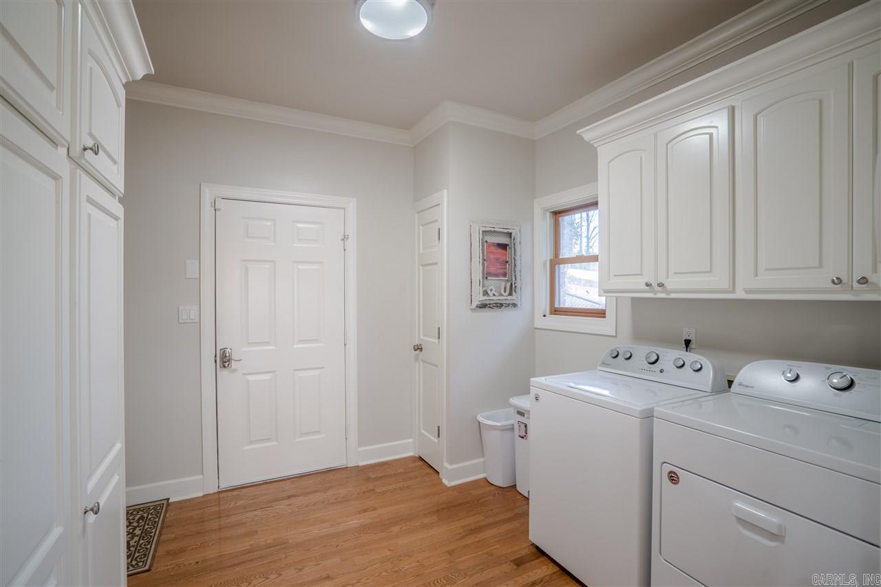 QUINNS LAKE PARK - Residential