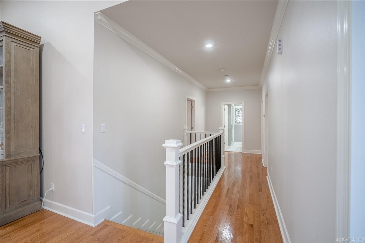 QUINNS LAKE PARK - Residential