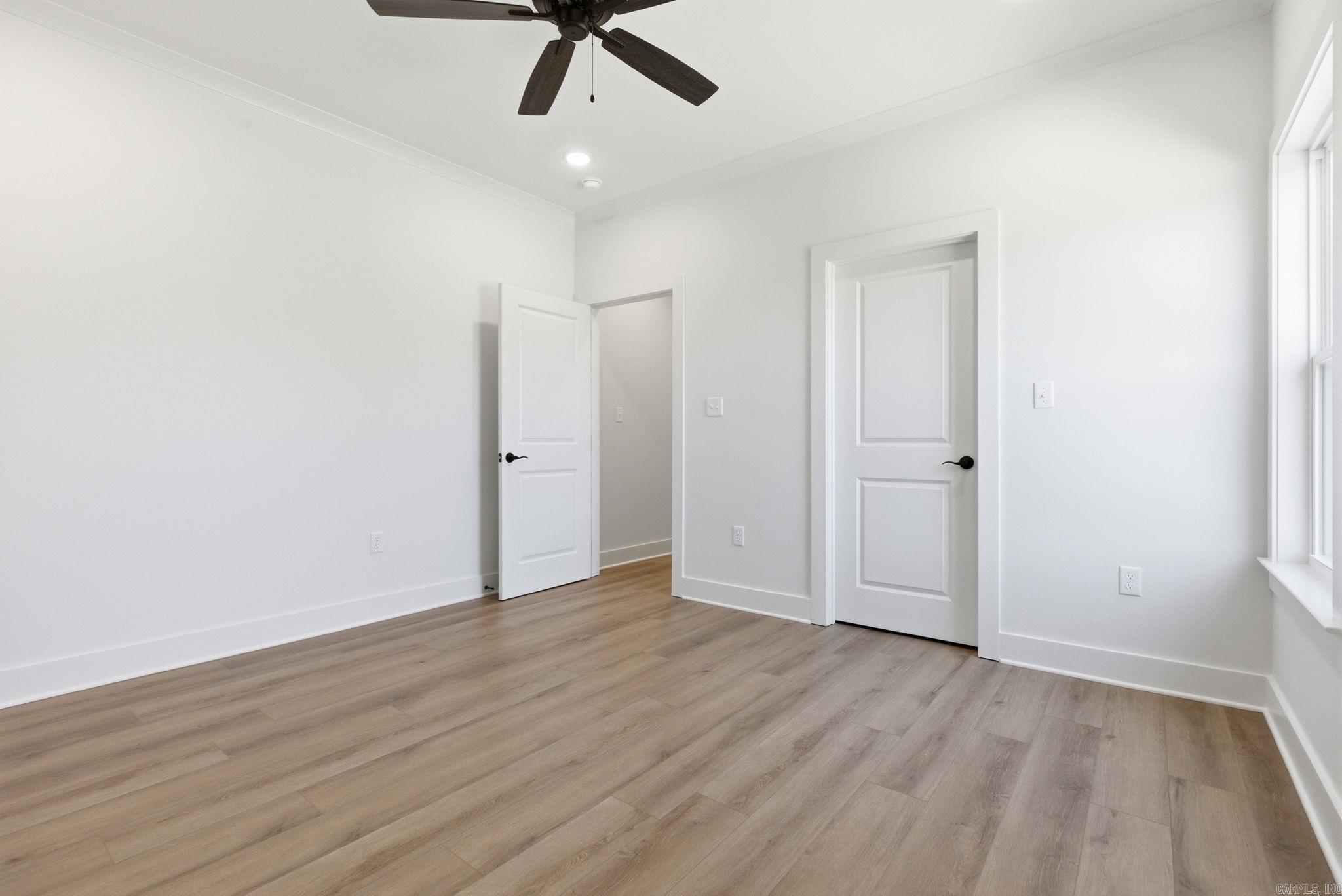 MIDTOWN BRYANT - Residential