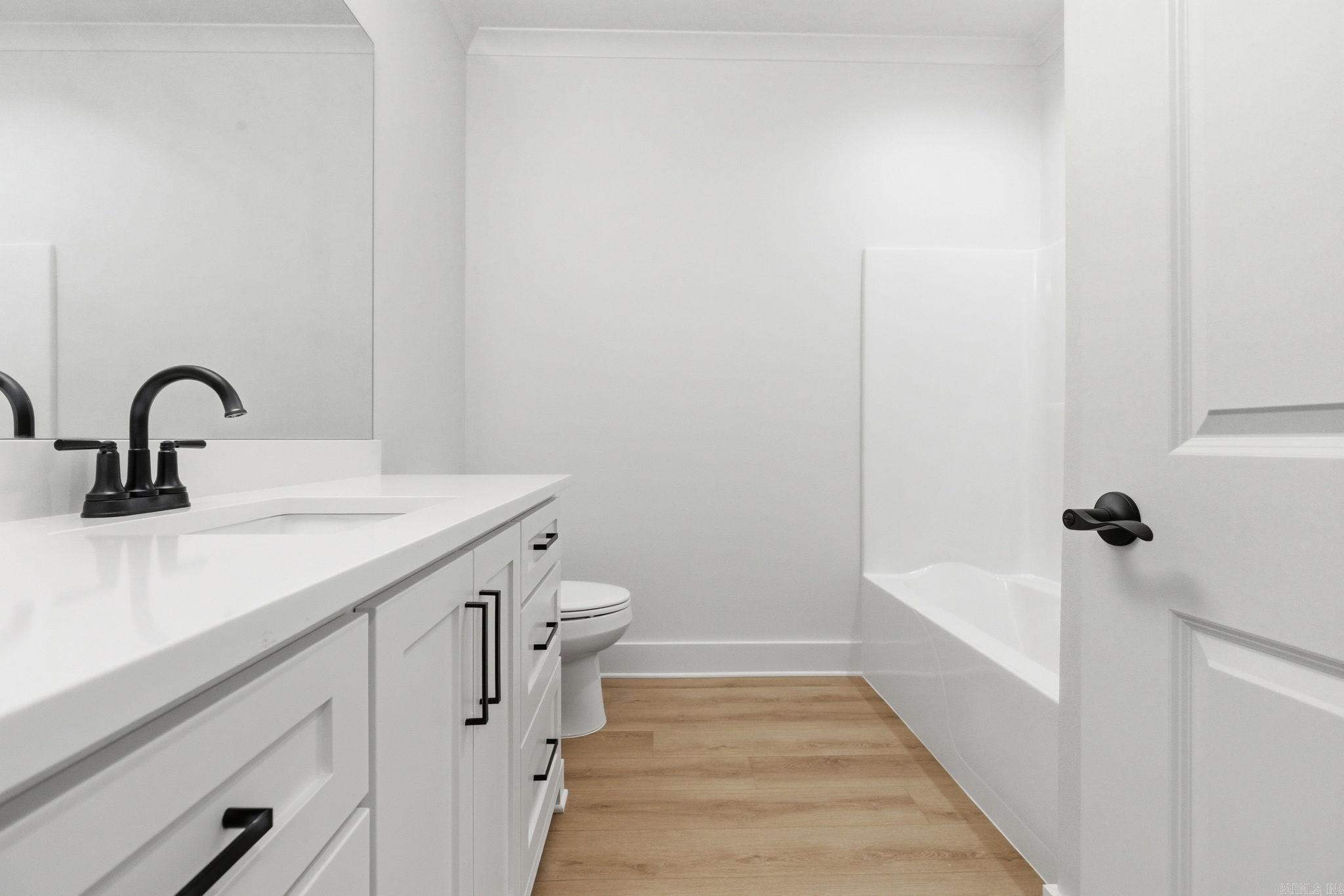 MIDTOWN BRYANT - Residential