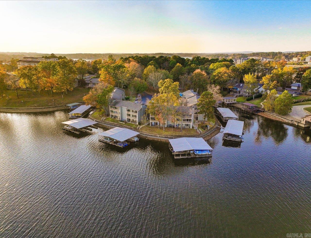 MOORINGS HPR - Residential