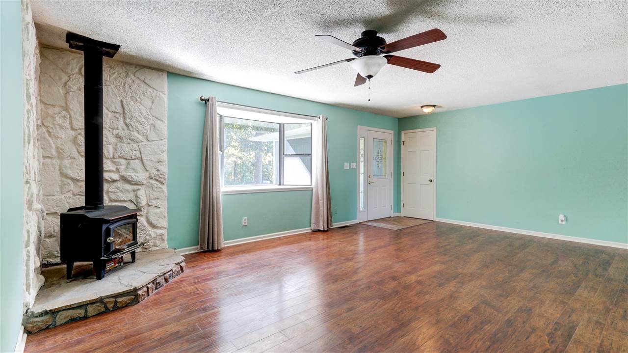 DIAMONDHEAD - Residential