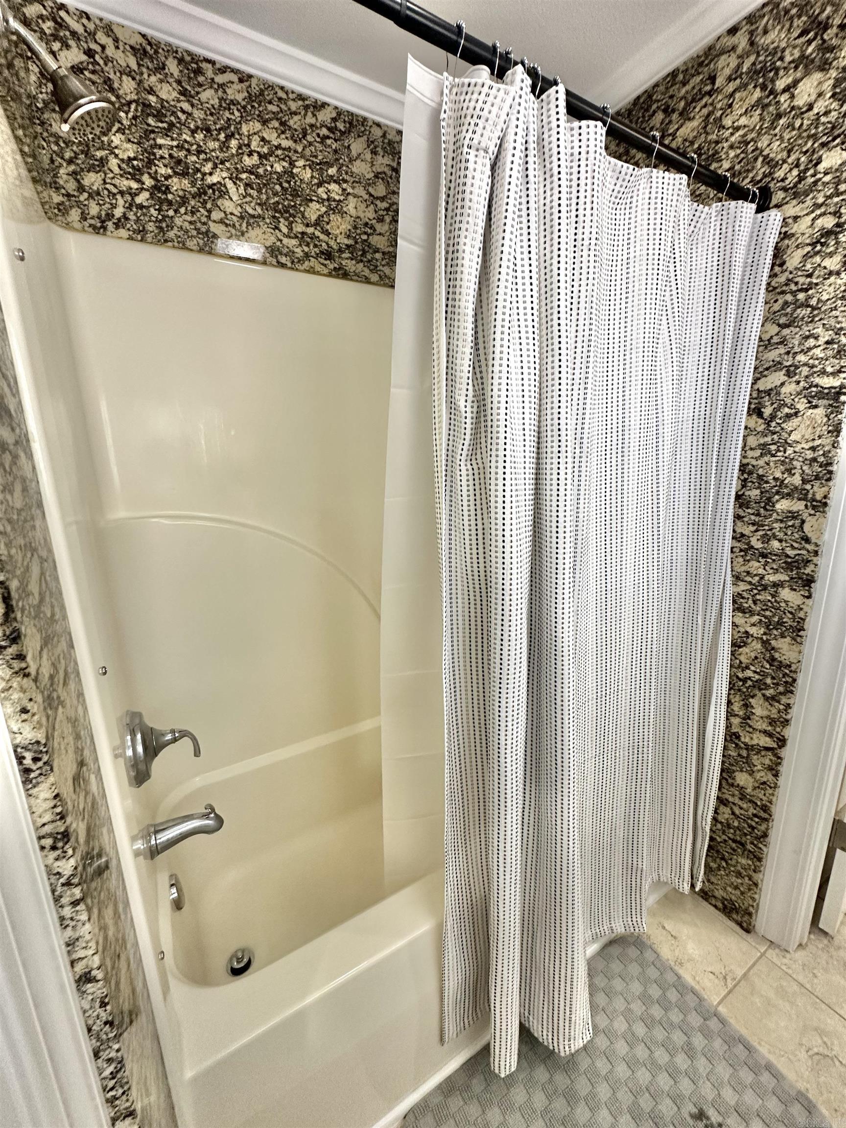 WATERFALL BAY - Residential