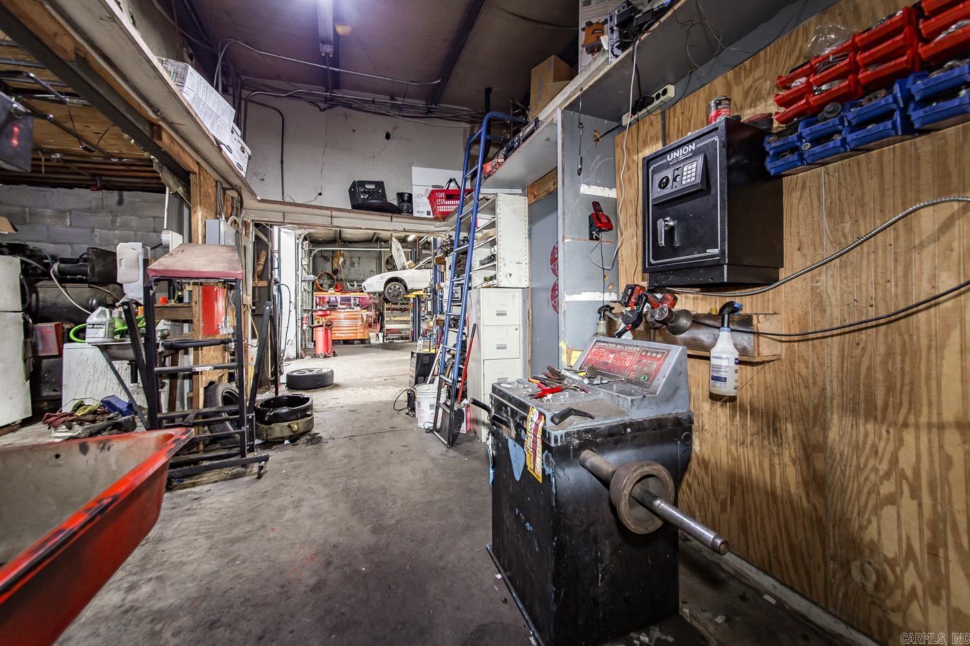 Ruebel & Leymer - Commercial Sale