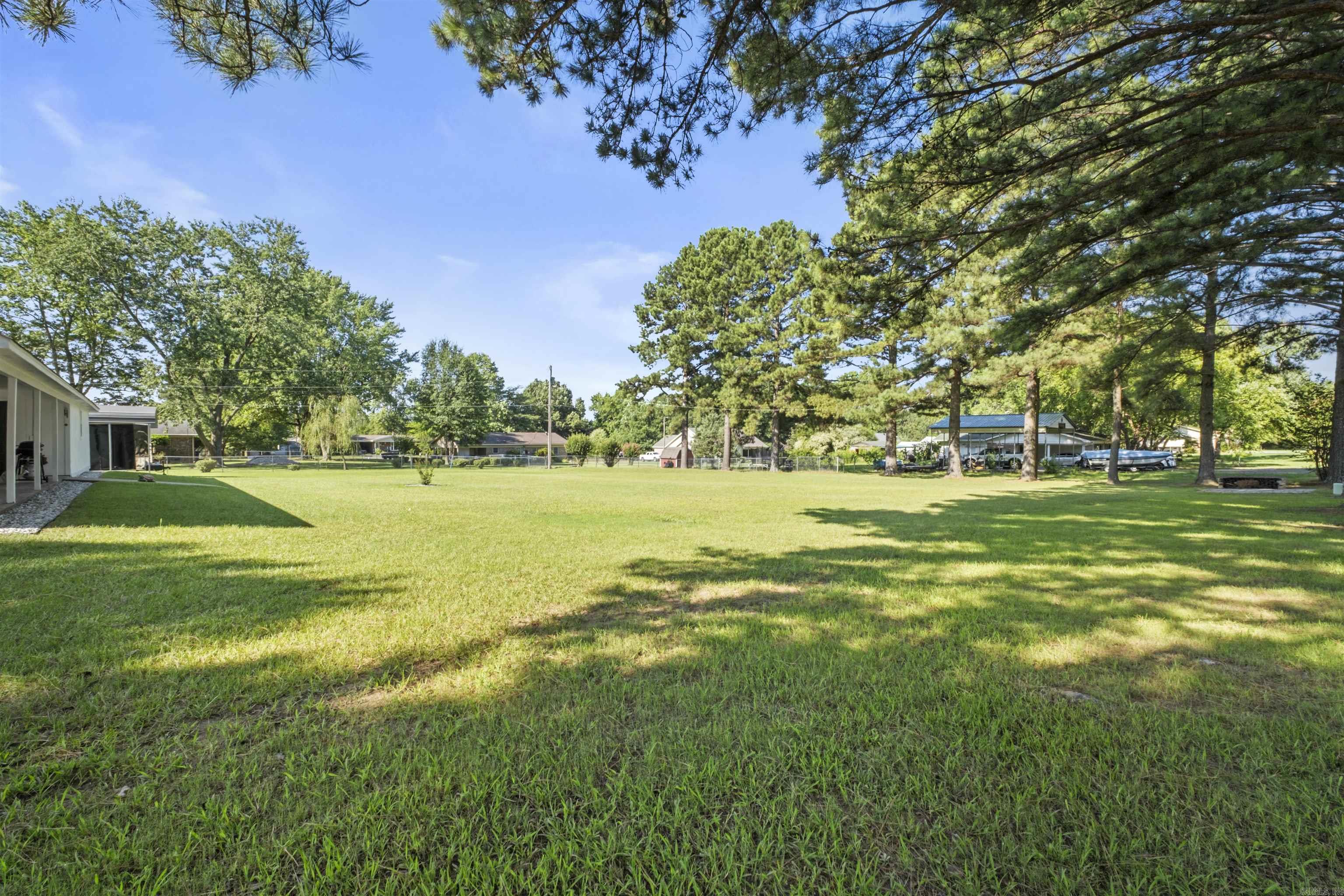 MARK LYNN TERRACE - Residential