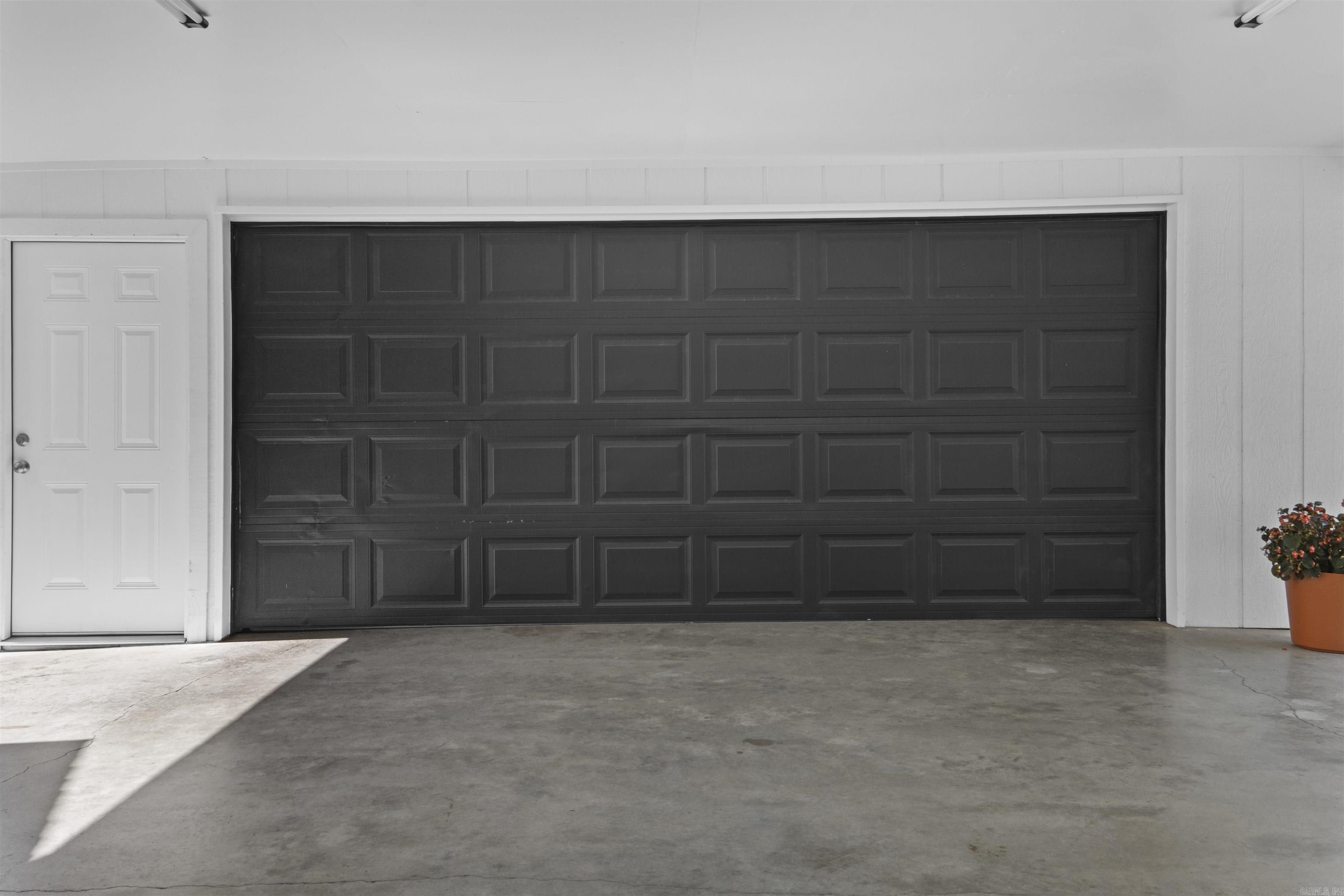 MARK LYNN TERRACE - Residential