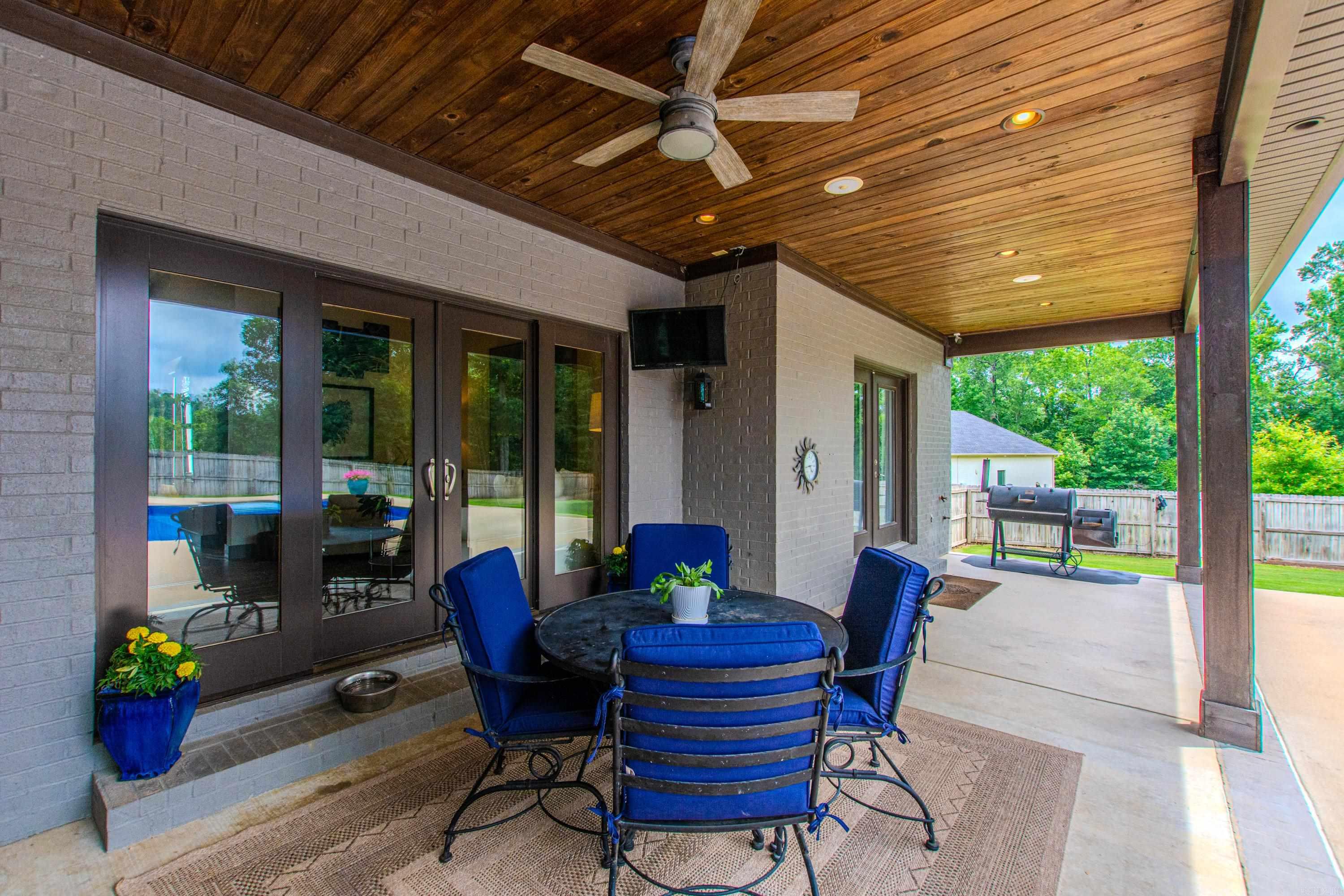 MAUMELLE VALLEY ESTATES - Residential