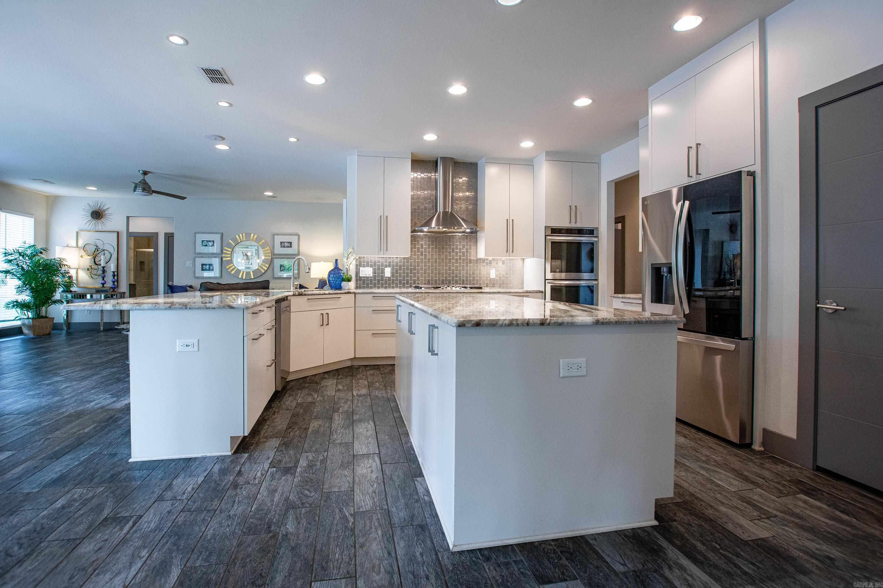 MAUMELLE VALLEY ESTATES - Residential