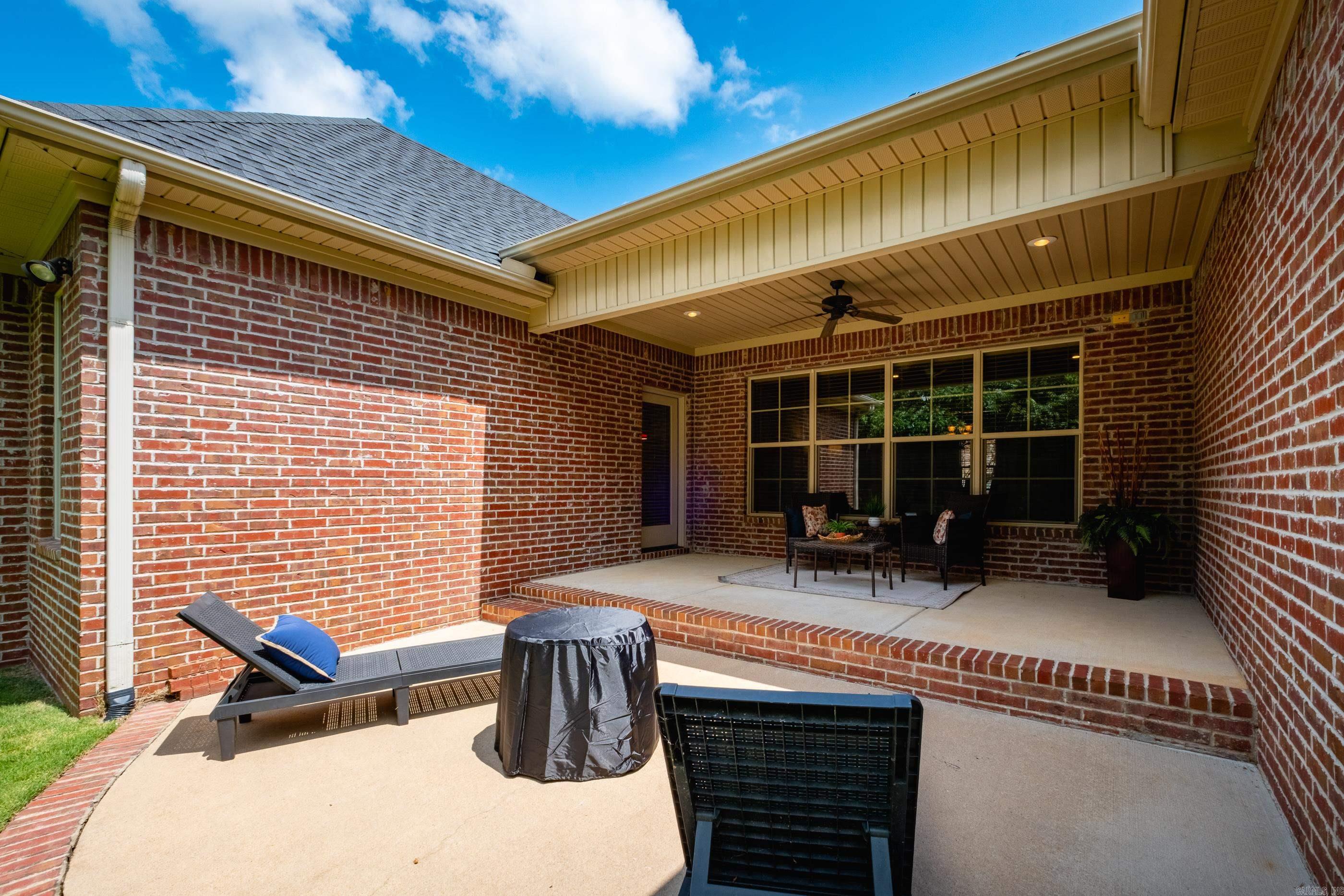 CHENAL VALLEY EPERNAY PLACE - Residential