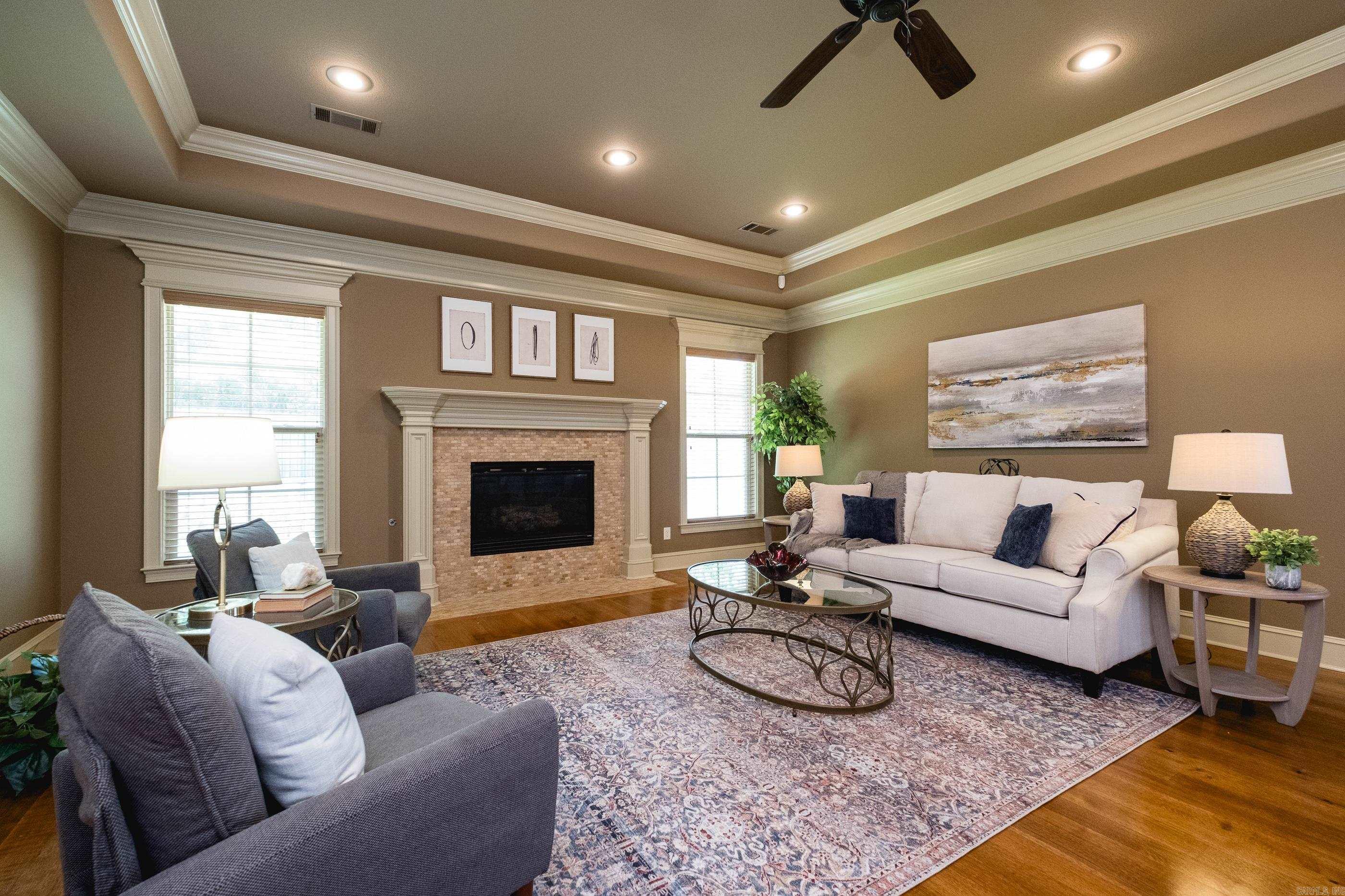 CHENAL VALLEY EPERNAY PLACE - Residential