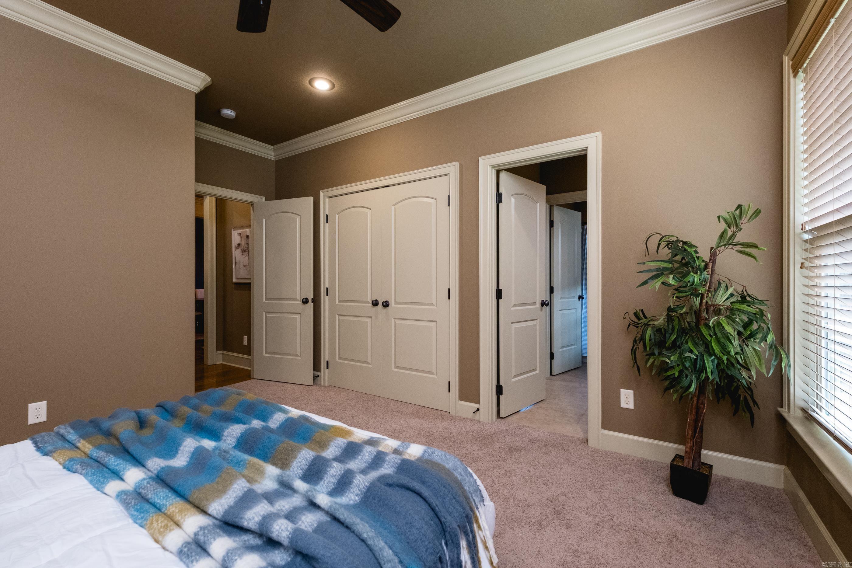 CHENAL VALLEY EPERNAY PLACE - Residential