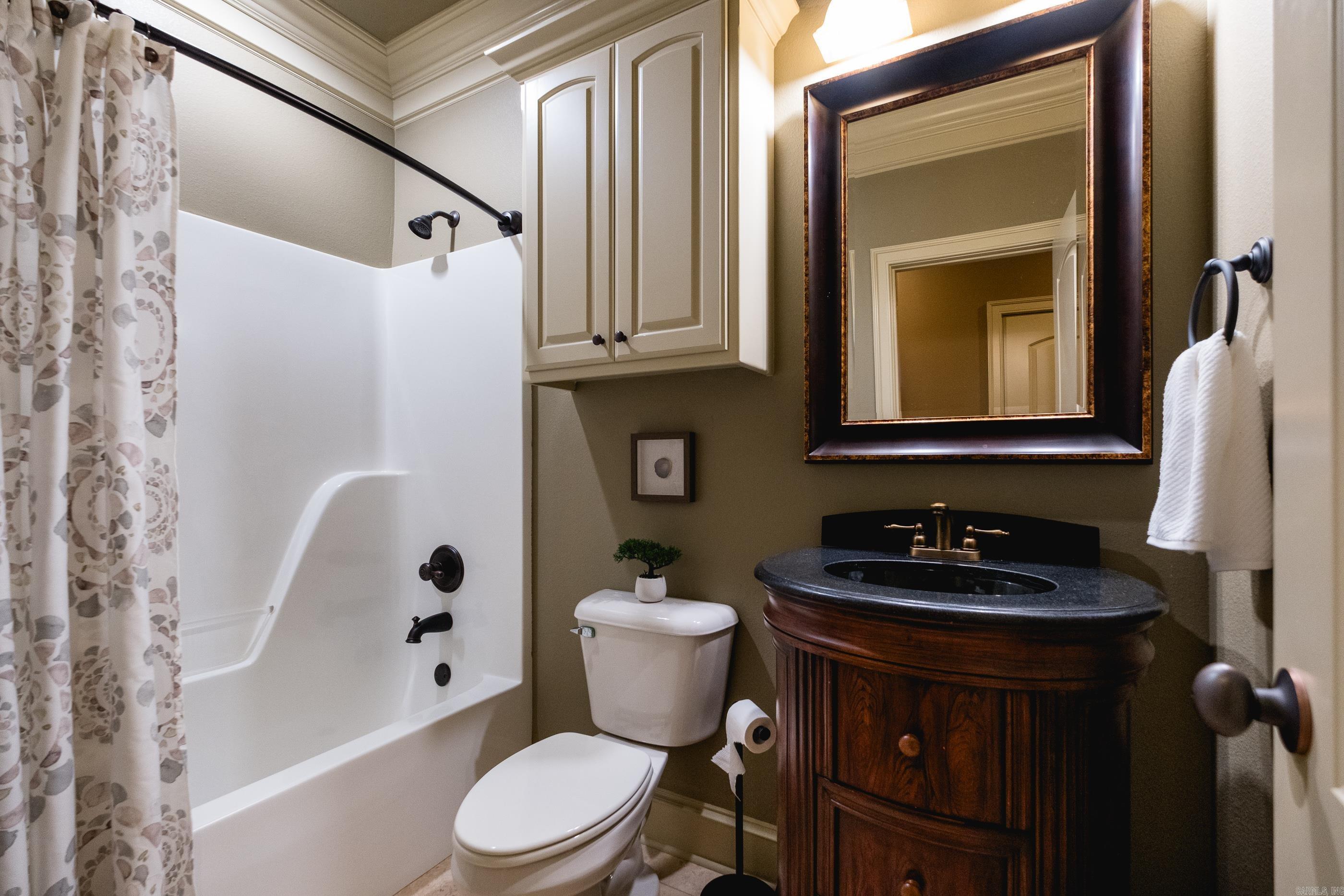 CHENAL VALLEY EPERNAY PLACE - Residential