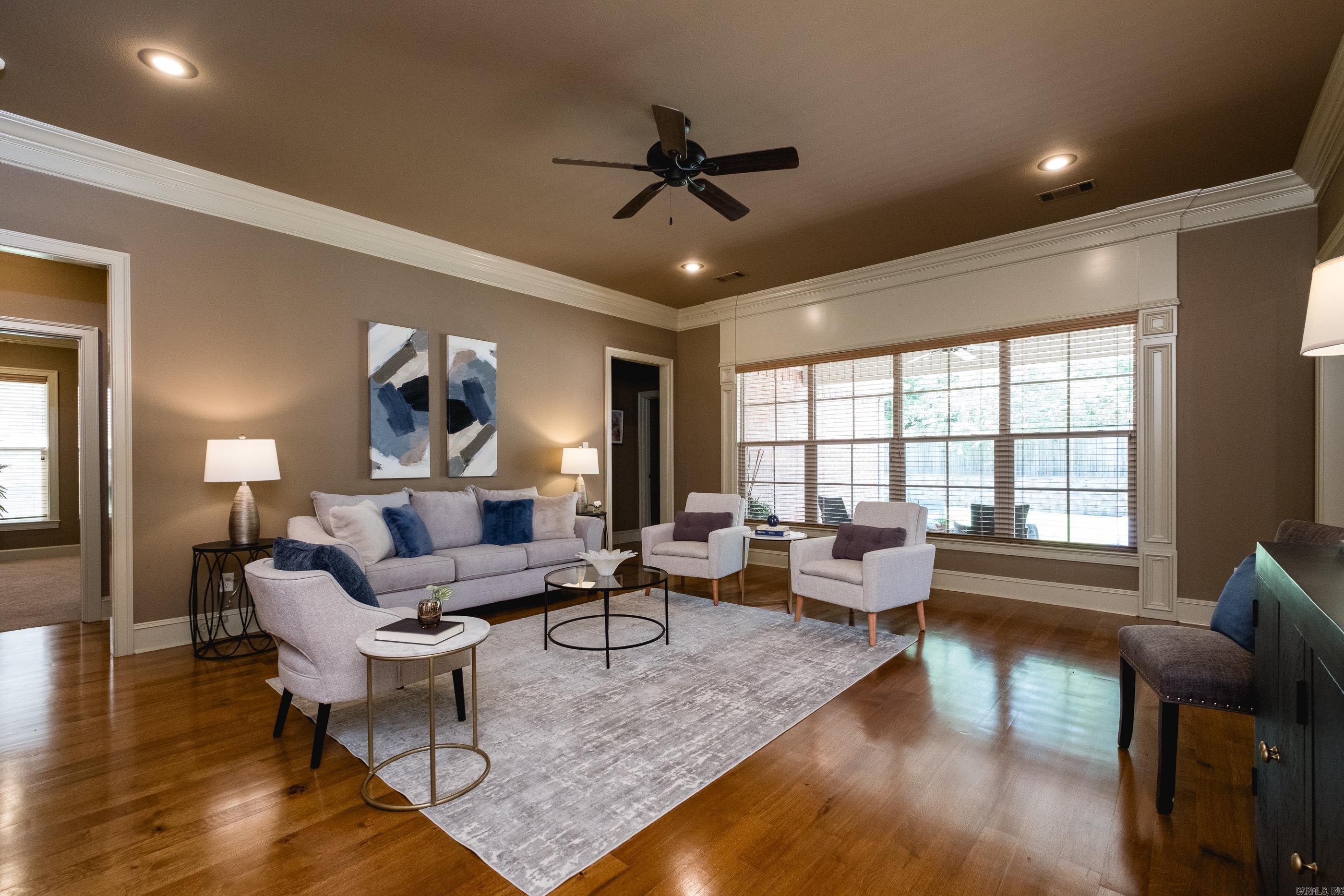 CHENAL VALLEY EPERNAY PLACE - Residential