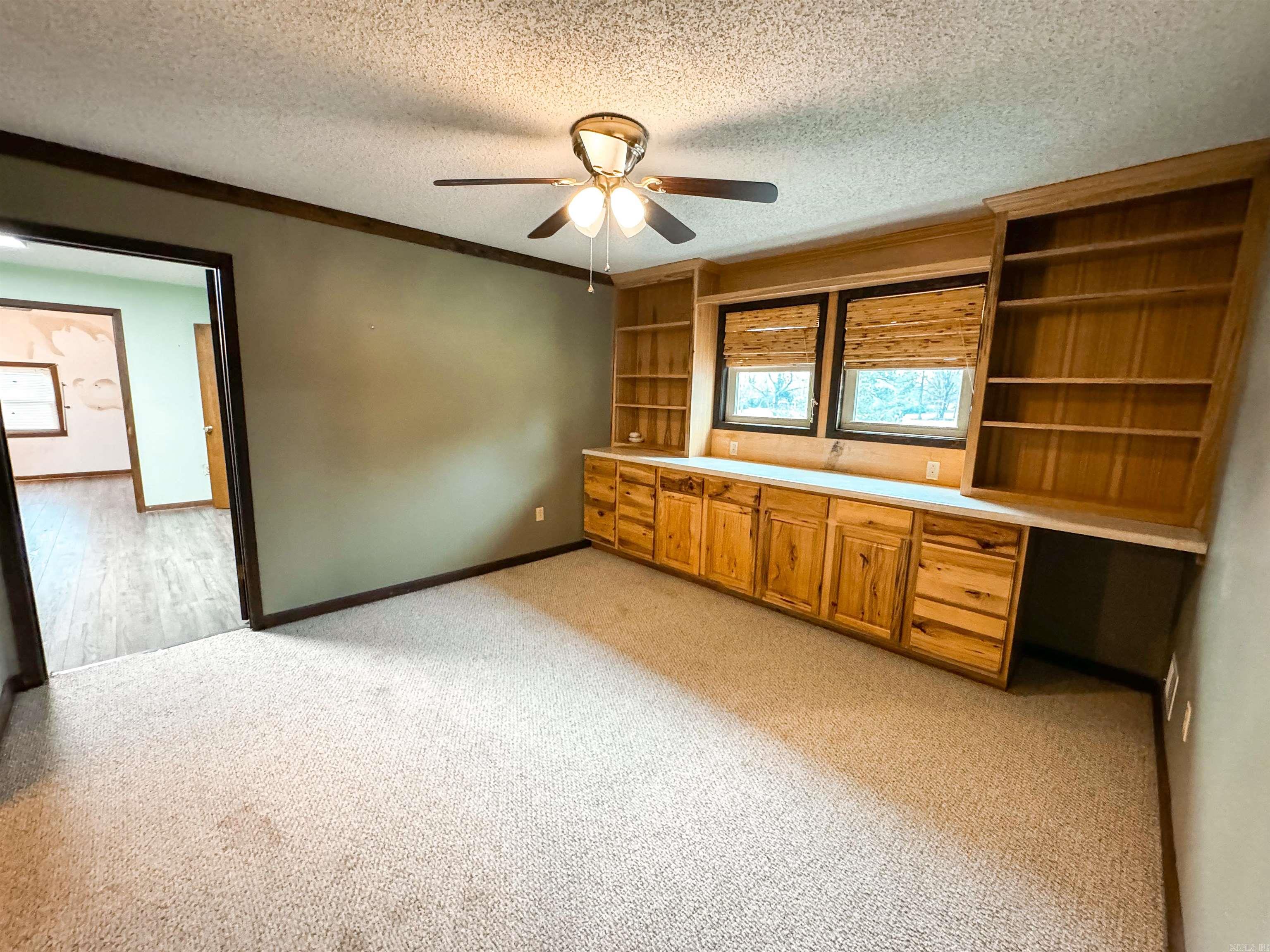 COUNTRY LANE ESTATES - Residential