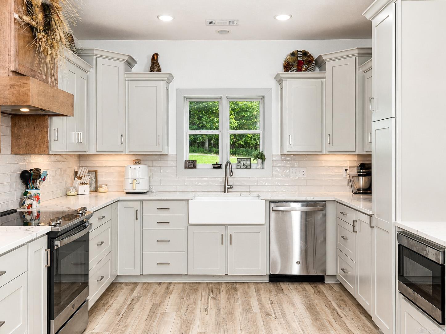 41ST ADDN/STEPHENSON LOOP - Residential