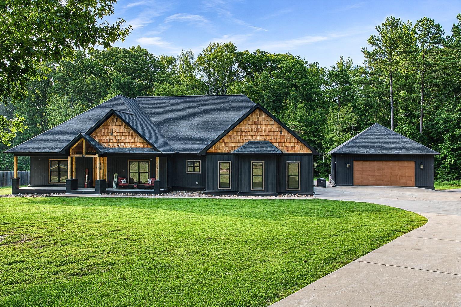 41ST ADDN/STEPHENSON LOOP - Residential