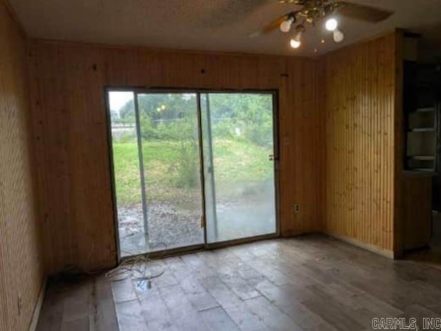 ROBIN HOOD ADD - Residential
