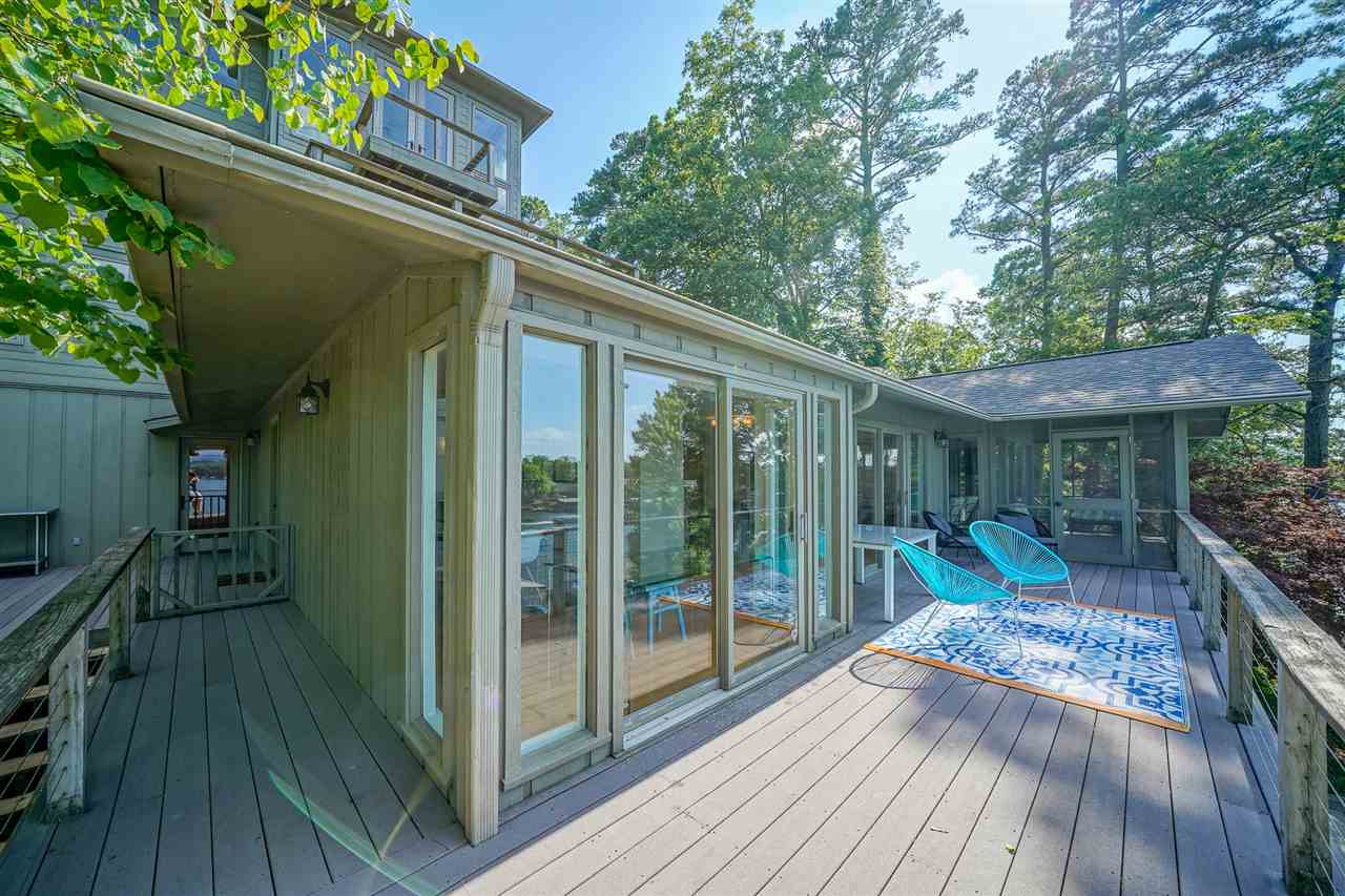 Quinns Lake Park - Residential